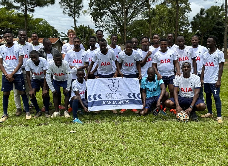  Tottenham Uganda Supporters